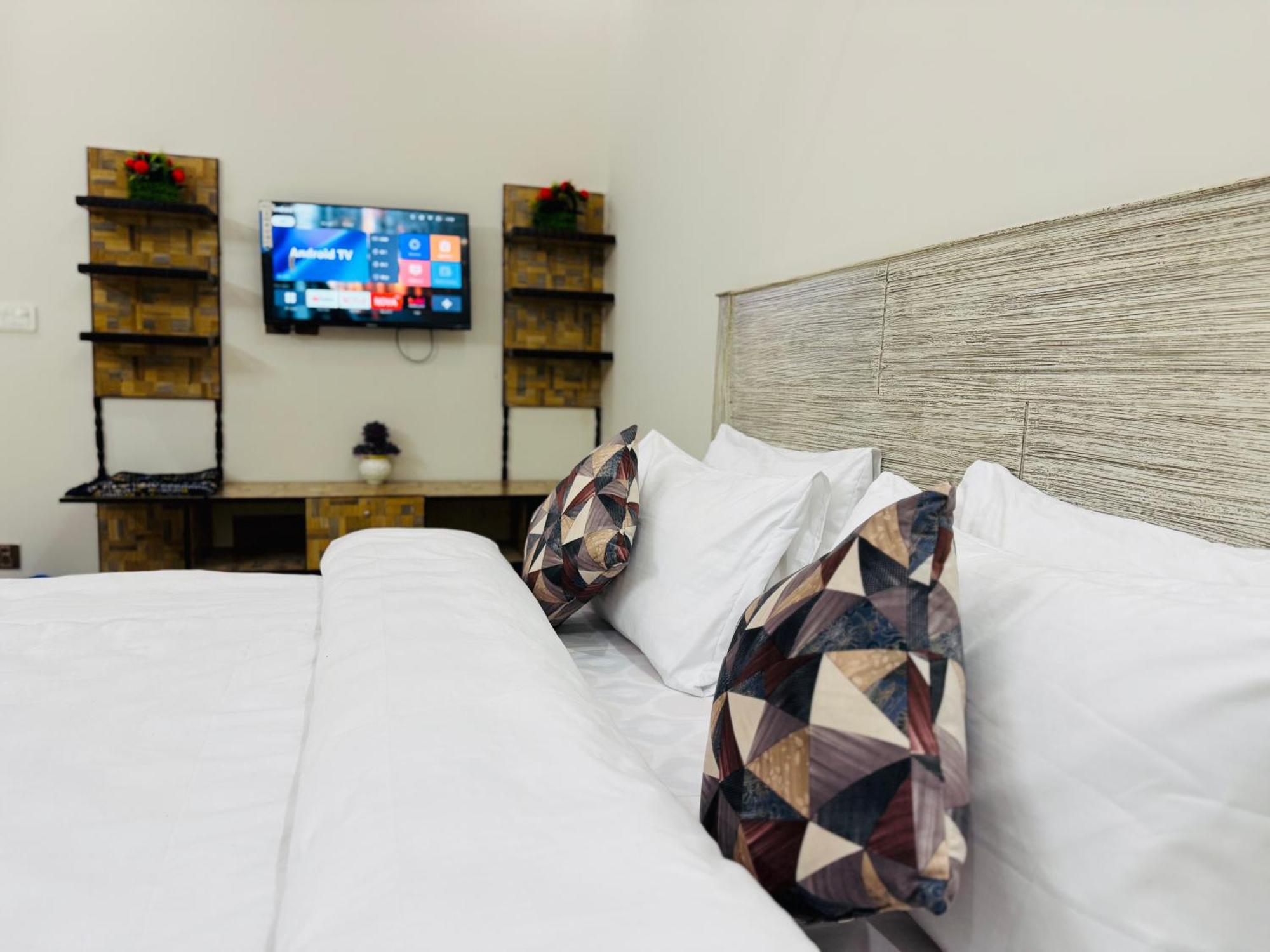 Sunrise Residence D1 Islamabad Ngoại thất bức ảnh